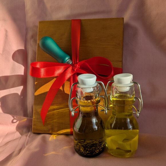 Other - Mini Charcuterie Board with Cheese Knife & Olive Oil (Gift Set)